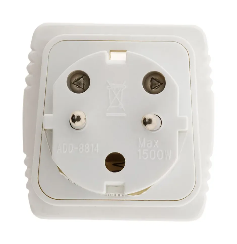 Adaptateur prise voyage France vers UK -^Zenitech Best