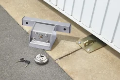 Antivol porte de garage avec clé^Mottez Outlet