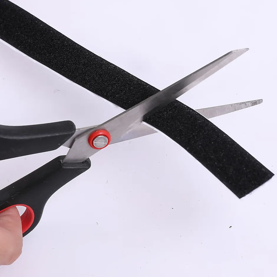 Bande auto-aggrippante noire 50 cm x 20 mm-Diall