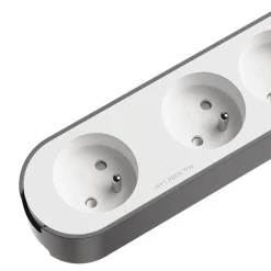 Bloc multiprise 4 ports blanc et gris^Jacobsen