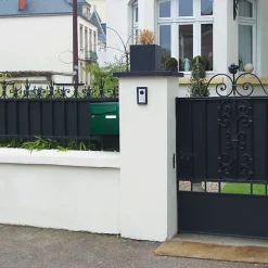 Boite aux lettres Préface 2 portes Vert brillant RAL 6005B^Renz Online