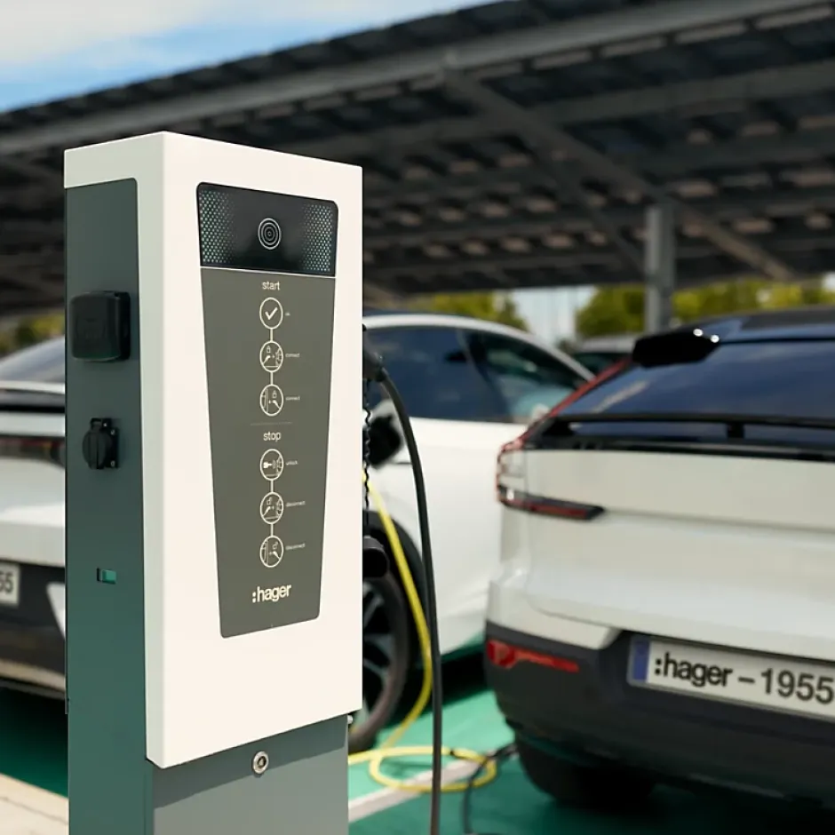 Borne de recharge double pour voiture électrique Witty Park OCPP 7.4 kW avec RFID - - XEV600C-Hager New