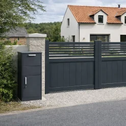 Boîte aux lettres gris avec espace colis en acier galvanisé et serrure papillon-Couleurs Du Monde Hot