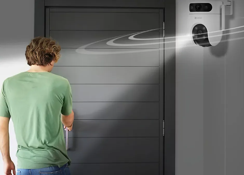 Caméra extérieure motorisée H9C 3MP 2K^Ezviz Outlet