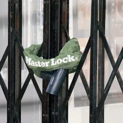 Chaîne antivol en acier avec revêtement nylon 1 m x Ø 8 mm - Serrure à clé (4 clés)^Master Lock Best