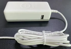 Chargeur universel 3000 mA^Watt & Co Outlet