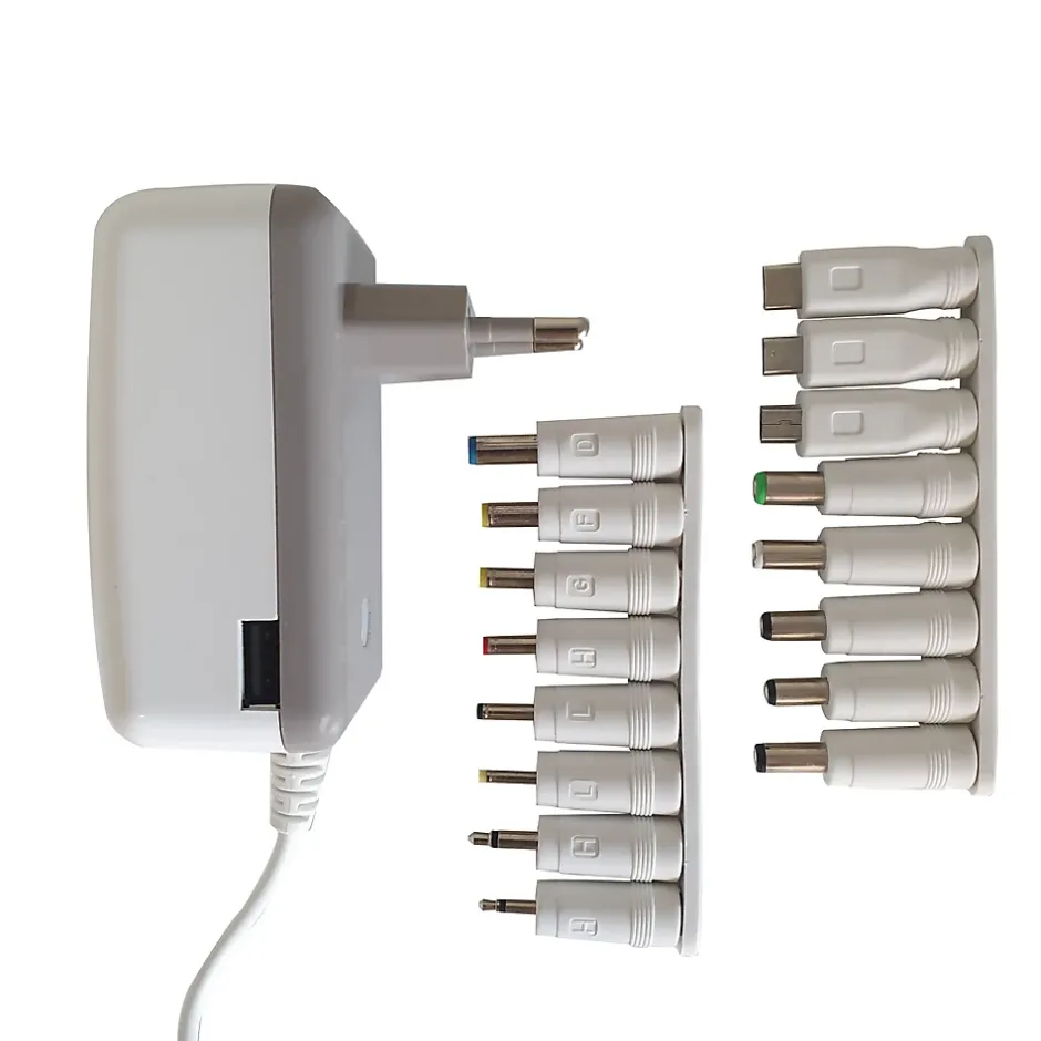 Chargeur universel Watt&Co 2000mA 16 connecteurs + USB-Watt & Co Online