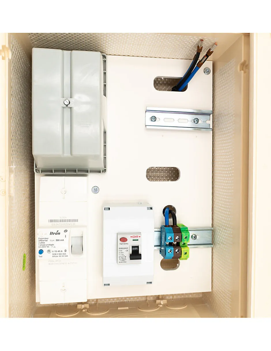 Coffret Complet 15 Mètres 3/6/9 Kw "aerien" Avec Bornier Ip2x-Carré Rouge Sale