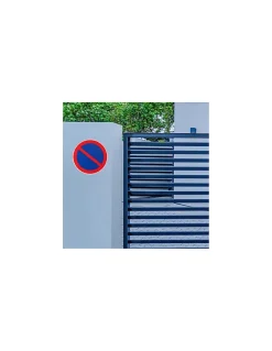Disque de signalisation Stationnement interdit, polystyrène rigide adhésif, diamètre 180mm --Thirard Clearance
