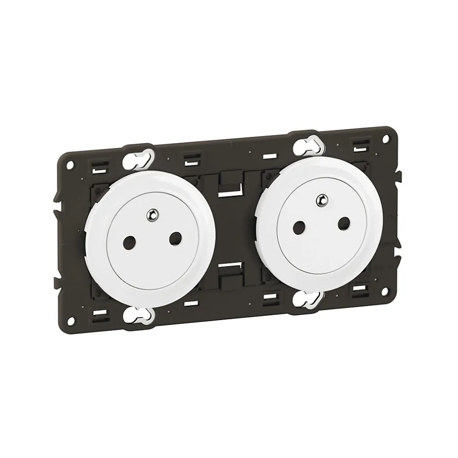 Double prise de courant avec terre Céliane précablée blanc-Legrand Best