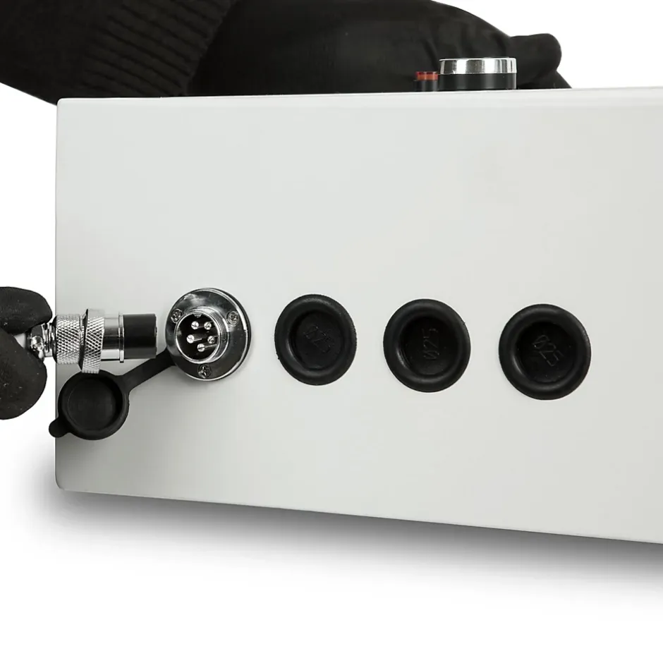 ATS commutateur de transfert automatique 3 phases jusqu'à 15kW, 400V tension de service, câble de commande 1,5m ATS inclus^Eberth Best