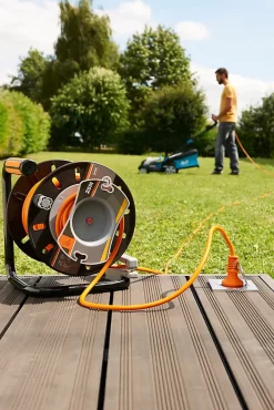 Enrouleur de jardin 47/3M H05VVF 3G1 5mm²^Diall Outlet