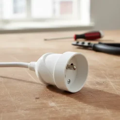 Fiche femelle 16A blanc glossy-Diall Clearance