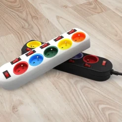 - Lot de 2 blocs multiprises colorées - Interrupteurs individuels - Câble 1,5 m - 16A - ABS robuste - NF^Fishtec Online