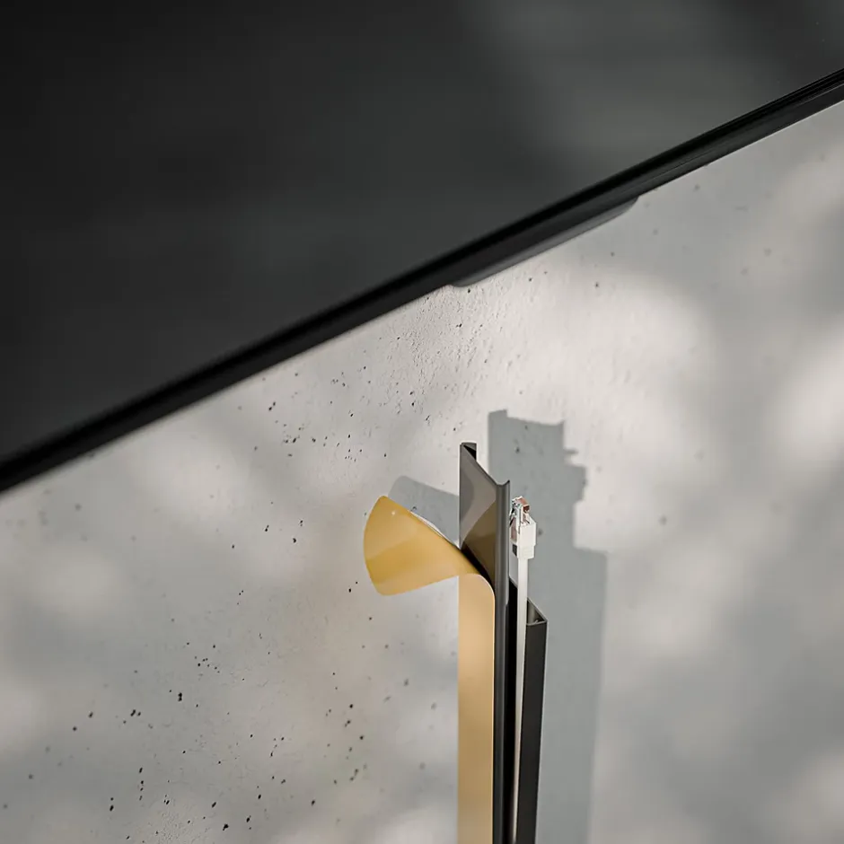 Goulotte TV Cache-Câble Adhésive Carrée PVC - L. 1,20 m - Anthracite^Mon Marché Déco