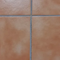 Imperméabilisation totale pour joints et coulis de ciment (5 litres). Joints de porcelaine, carrelage, faïence, brique de parement-Idroless Outlet