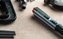 Lampe de Poche Pro+ - LED COB Rechargeable - 600 Lumens - Aluminium Noir - IP67^Nebo Discount