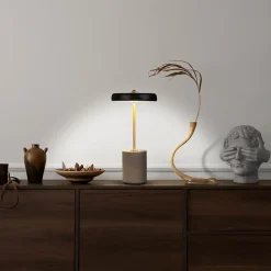 Lampe de table à accu 'SETA' noire hauteur 30 cm en métal et béton, avec LED fixe^Näve Best