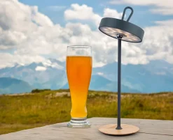 Lampe de table LED à accu magnétique pour l'extérieur et l'intérieur, en métal et plastique gris, hauteur 36 cm^Näve Best