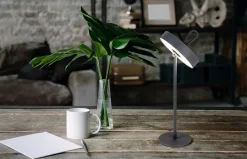Lampe de table LED rechargeable magnétique 'ELLA' pour l'extérieur et l'intérieur, en métal et plastique gris, hauteur 35 cm-Näve Discount