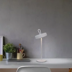 Lampe de table LED rechargeable magnétique 'ELLA' pour l'extérieur et l'intérieur, en métal et plastique blanc , hauteur 35 cm-Näve Hot