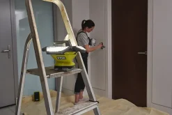 Lampe torche led R18L360 3500lm 360W^Ryobi Online