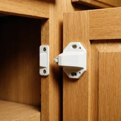 Loqueteau à rouleau blanc vendu par 2^Diall Online