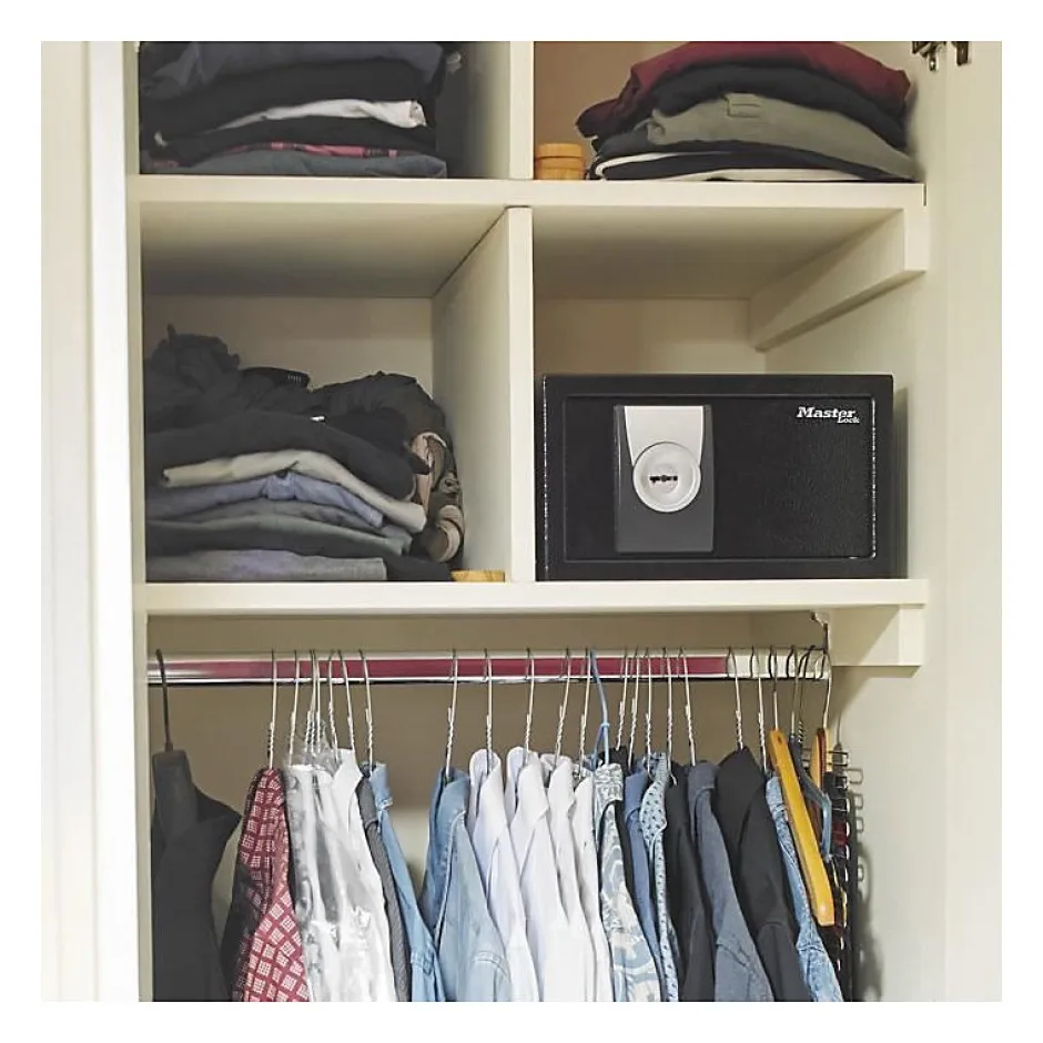 Petit coffre-fort a cle X031ML^Master Lock Outlet