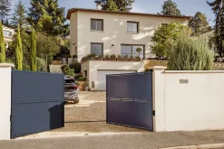 Motorisation de portail battant à vérins Exavia Flash-Somfy New