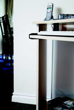 Moulure décorative demi-circulaire 16x08 mm blanche 2 m^D-Line Sale