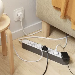 Multiprise 6 prises 1.5 m blanche^Jacobsen