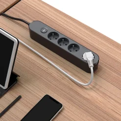 Multiprise 4 prises 1.5 m noir-Jacobsen Hot