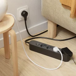 Multiprise 4 prises 1.5 m noir-Jacobsen Hot