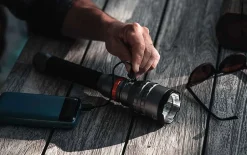 DAVINCI 12000 lm - Lampe Torche LED Rechargeable Ultra Puissante-Nebo Hot