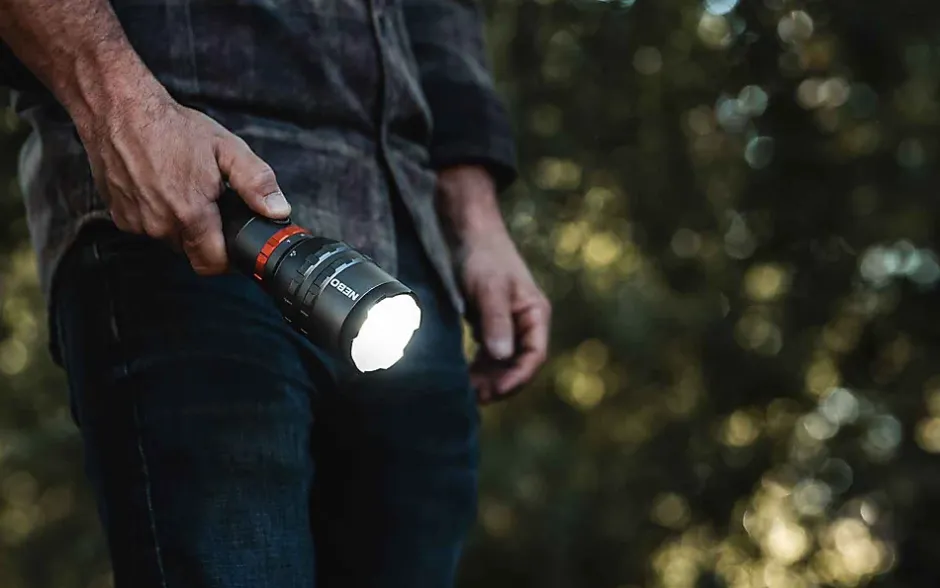 DAVINCI 12000 lm - Lampe Torche LED Rechargeable Ultra Puissante-Nebo Hot