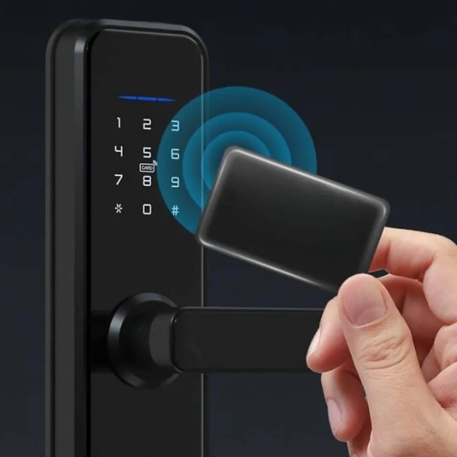 Pack serrure connectée -1 à code, badge et bluetooth + passerelle wifi^LOCKY Outlet