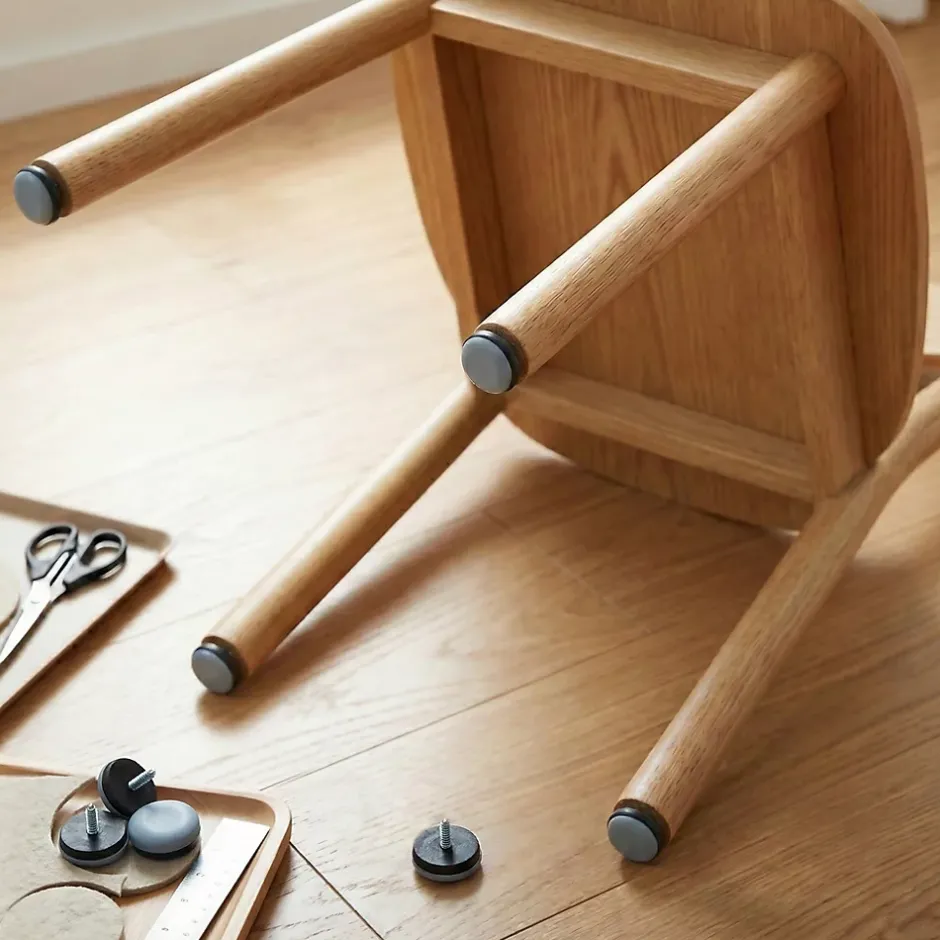 Patin à clouer 19 mm x 16, noir + bleu/gris-Diall Hot