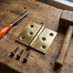 Paumelle laitonnée 50 x 40 mm gauche vendue par 2-QCL Discount