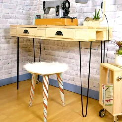 Pied de meuble en triangle en acier noir Cime H. 71 cm^ Best