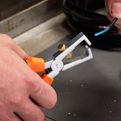 Pince à dénuder 160mm Noir et orange^Magnusson Discount