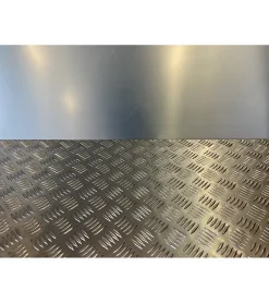 Plaque Aluminium Strié, ép. 2/3mm, Hauteur 20cm x Largeur 30cm-Alucouleur Sale