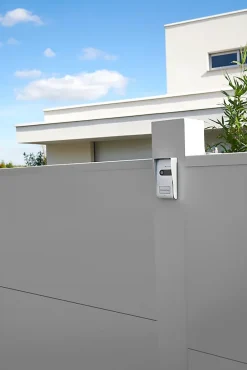 Platine de rue extérieure filaire avec caméra Jelbi + 3 badges-Blyss Sale