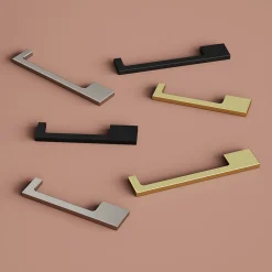 Poignée de meuble Droit Skej aluminium mat noir l.158mm x l.7mm x H. 30mm entraxe 128mm^GoodHome Sale