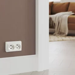 Prise avec terre monobloc en saillie Sigurd blanc complet^Jacobsen Best