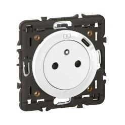 Prise de courant avec terre + 1 USB-C Céliane blanc^Legrand Outlet