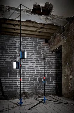 Projecteur de chantier double sur pied 2000 lumens^Erbauer Discount