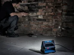 Projecteur de chantier 1000 lumens^Erbauer Clearance