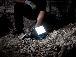Projecteur de chantier sur batterie 3000 lumens-Erbauer Clearance