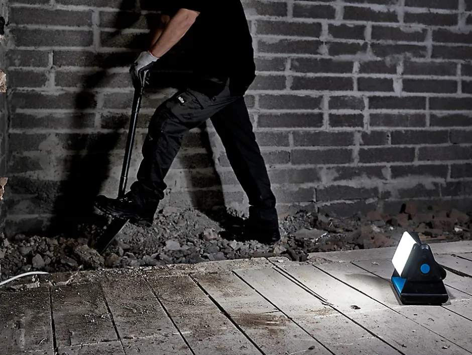 Projecteur de chantier sur batterie 1000 lumens^Erbauer Clearance