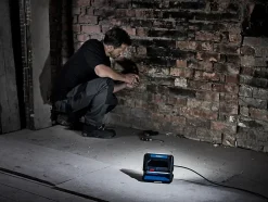 Projecteur de chantier 2000 lumens^Erbauer Best